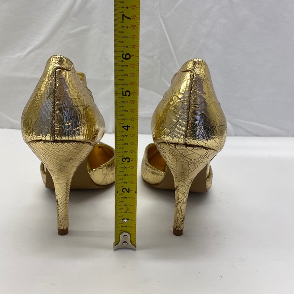 Jessica Simpson Gold Crackle Leather Heels Size: 5.5 - Picture 8 of 10